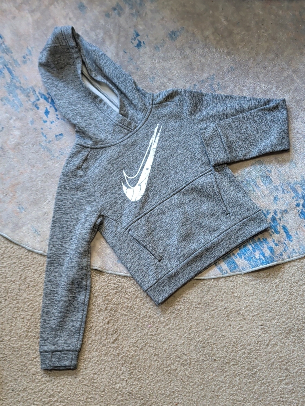 Nike Kids Gray Pullover Hoodie with White Swoosh Boys XS